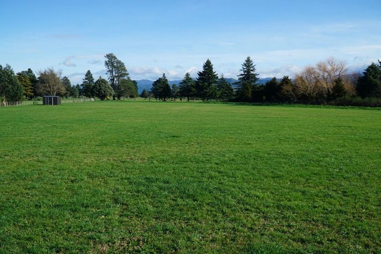 Photo of property in 115 Chester Road, Clareville, Carterton, 5791