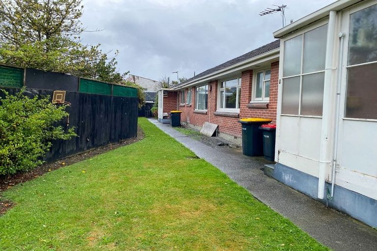 Photo of property in 2/69a Mandeville Street, Riccarton, Christchurch, 8011