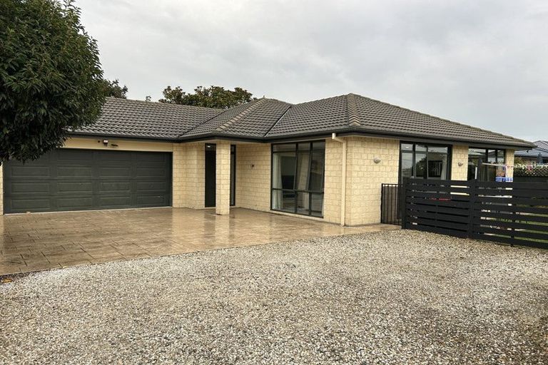 Photo of property in 11a Riwai Street, Templeton, Christchurch, 8042