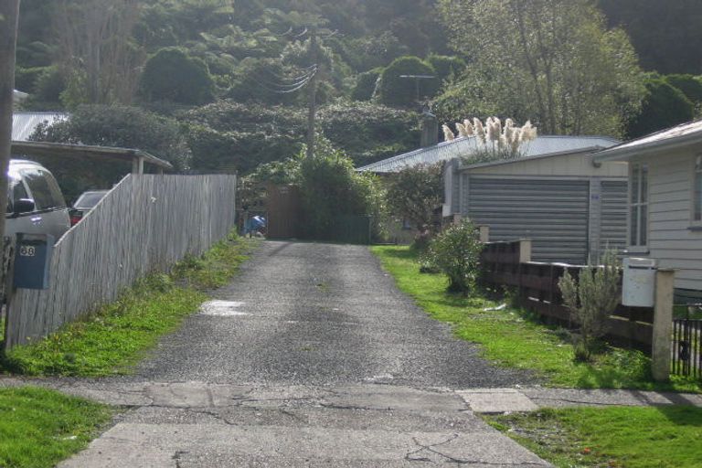 Photo of property in 68 Delaney Drive, Stokes Valley, Lower Hutt, 5019