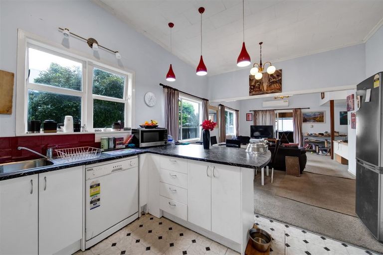 Photo of property in 79 Puriri Street, Hawera, 4610