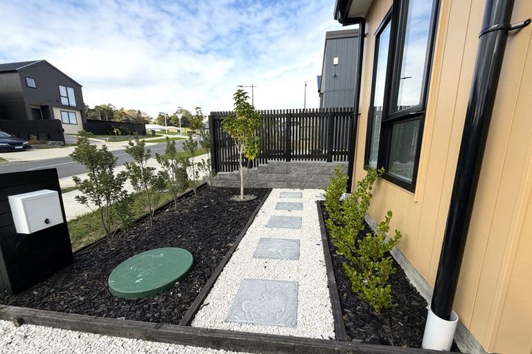 Photo of property in 40 Taukahiwi Road, Pukekohe, 2120