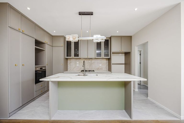 Photo of property in 27 Hauhake Road, Flat Bush, Auckland, 2019
