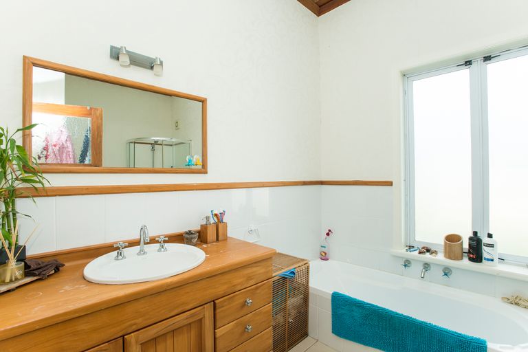 Photo of property in 42 Roebuck Road, Te Hapara, Gisborne, 4010