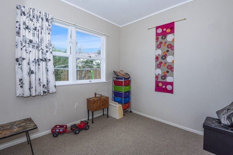 Photo of property in 7 Leonard Place, Onerahi, Whangarei, 0110