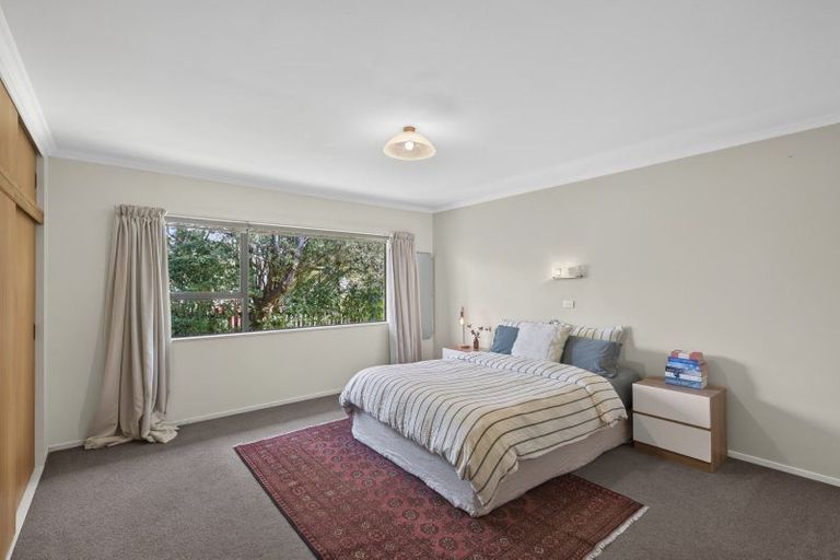 Photo of property in 35 Old South Road, Okato, 4335