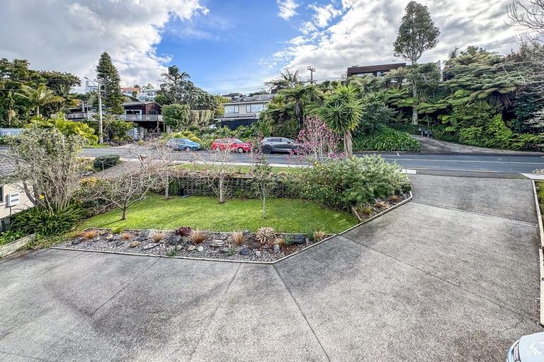 Photo of property in 2/3 Oban Road, Browns Bay, Auckland, 0630
