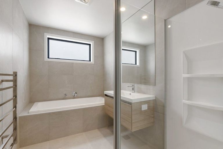 Photo of property in 12 Oyster Drive, Whenuapai, Auckland, 0618