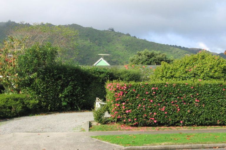 Photo of property in 5 David Street, Waikanae, 5036