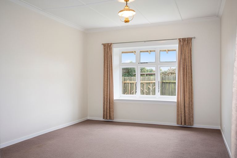 Photo of property in 43 Janet Street, Appleby, Invercargill, 9812