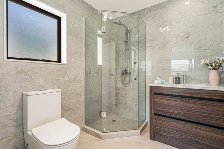 Photo of property in 31 Ballyholey Drive, Flat Bush, Auckland, 2019