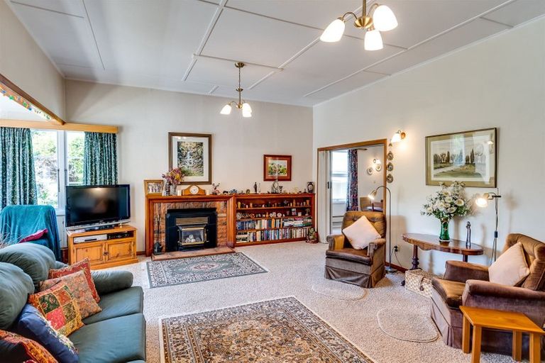 Photo of property in 213 Ellis Wallace Road, Eskdale, Napier, 4182