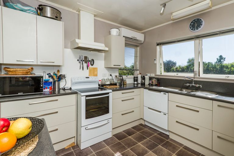 Photo of property in 36 Crescent Street, Richmond, 7020