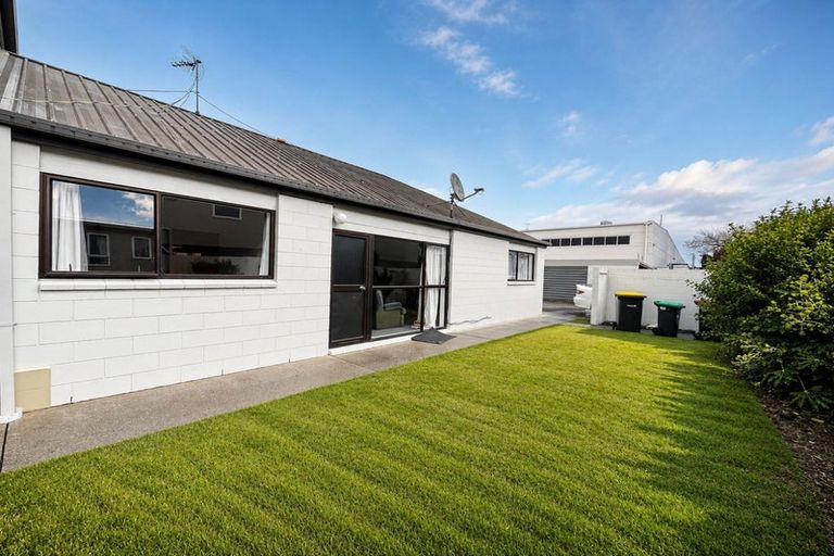 Photo of property in 1/23 Newnham Terrace, Upper Riccarton, Christchurch, 8041