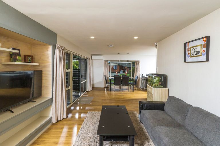 Photo of property in 24 Rintoul Place, Brightwater, 7022