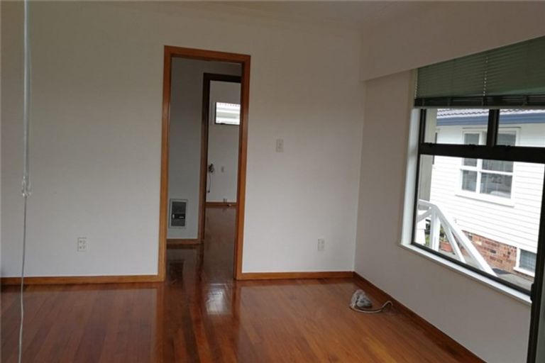 Photo of property in 4 Gregory Place, Mount Roskill, Auckland, 1041