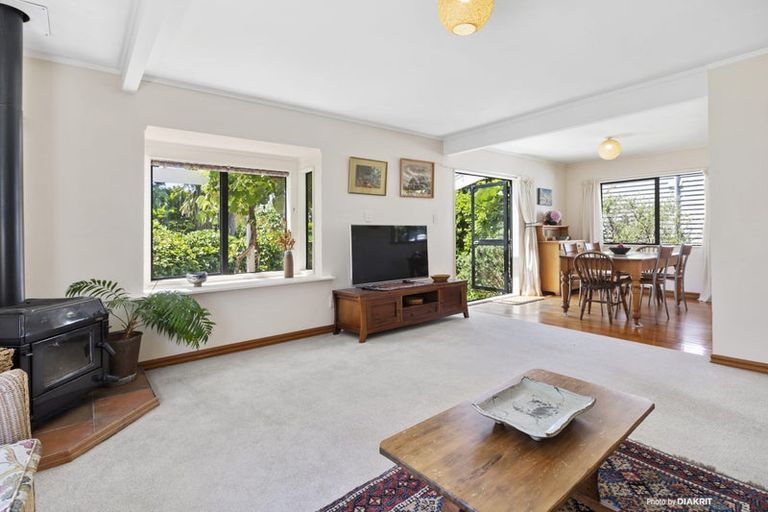 Photo of property in 23 Pinnacle Street, Seatoun, Wellington, 6022