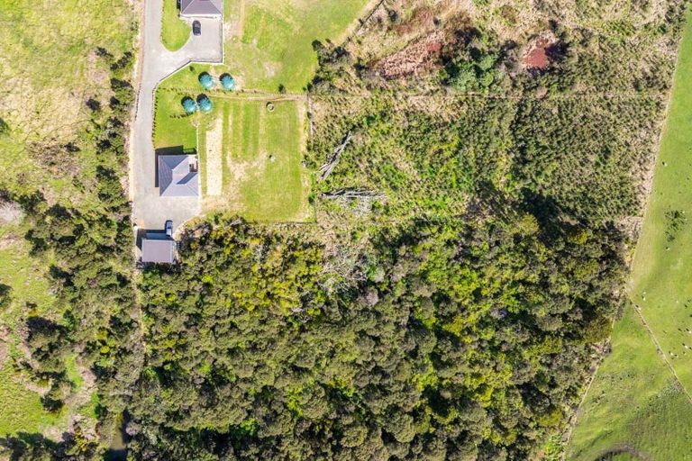 Photo of property in 65c Otara Road, Kaiwaka, 0573