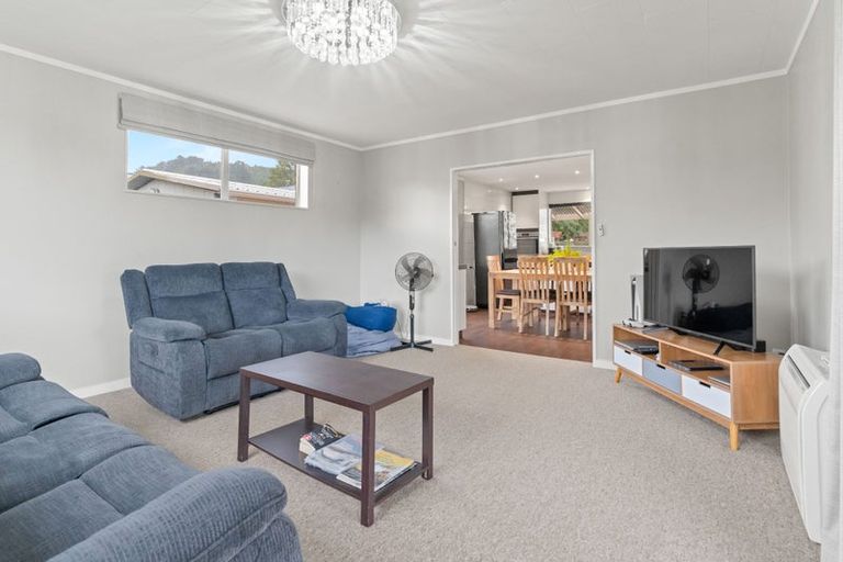 Photo of property in 41 Brandon Street, Featherston, 5710