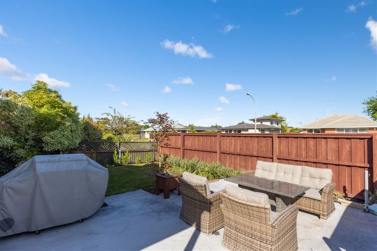 Photo of property in 7 Clipper Place, Redwood, Christchurch, 8051