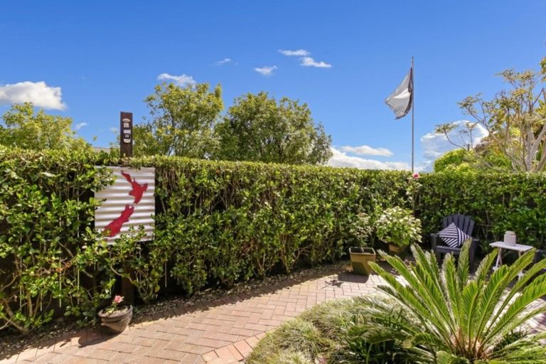 Photo of property in 71 John Street, Pukekohe, 2120