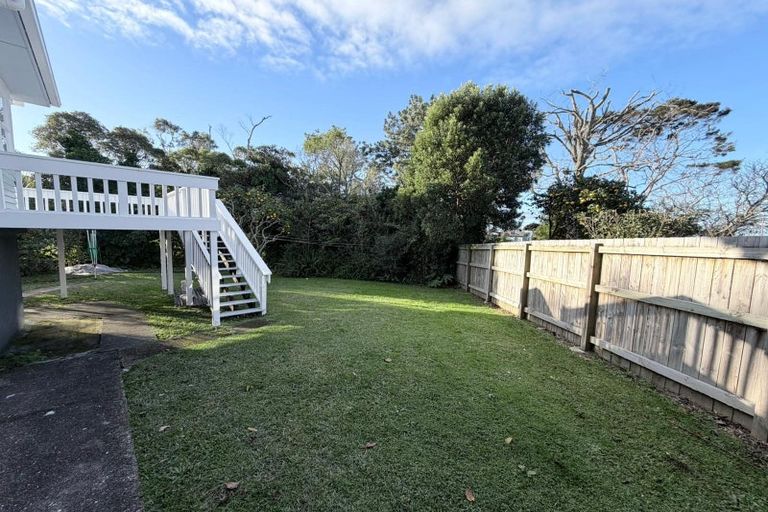 Photo of property in 443 East Coast Road, Mairangi Bay, Auckland, 0630