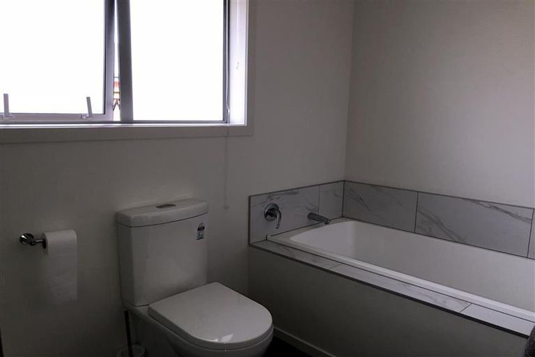 Photo of property in 10 Camborne Crescent, Blenheim, 7201