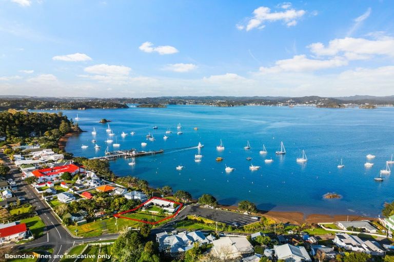 Photo of property in 49 The Strand, Russell, 0202