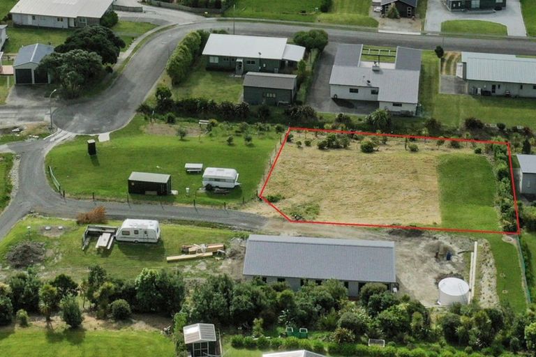 Photo of property in 13 Puka Place, Mahia, 4198