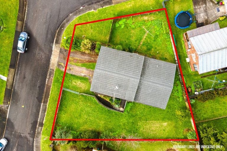 Photo of property in 2 April Place, Red Hill, Papakura, 2110