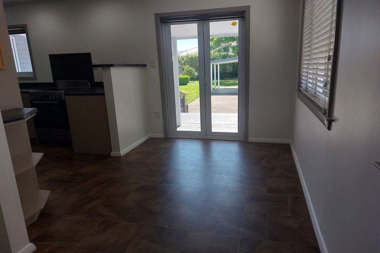 Photo of property in 374 High Street South, Carterton, 5713