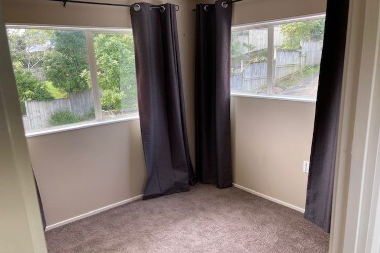 Photo of property in 2/25 Bonita Avenue, Stanmore Bay, Whangaparaoa, 0932