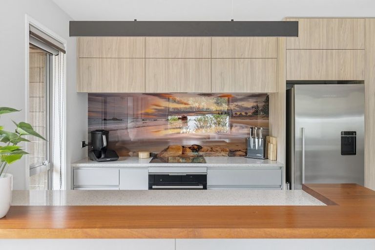 Photo of property in 86 Pakanga Grove, Pyes Pa, Tauranga, 3112