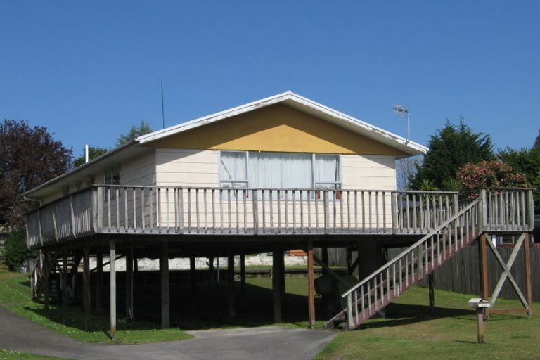 Photo of property in 110 Homedale Street, Pukehangi, Rotorua, 3015