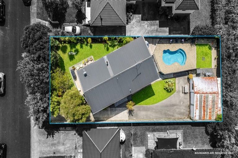 Photo of property in 12 Finlow Drive, Te Atatu South, Auckland, 0610