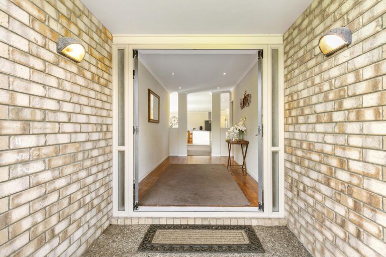 Photo of property in 59 Patumahoe Road, Patumahoe, Pukekohe, 2679