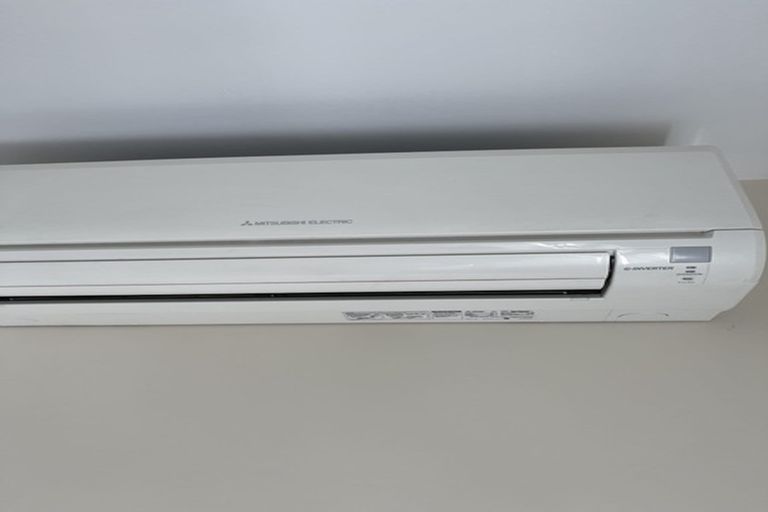 Photo of property in 29 Grove Road, Addington, Christchurch, 8024