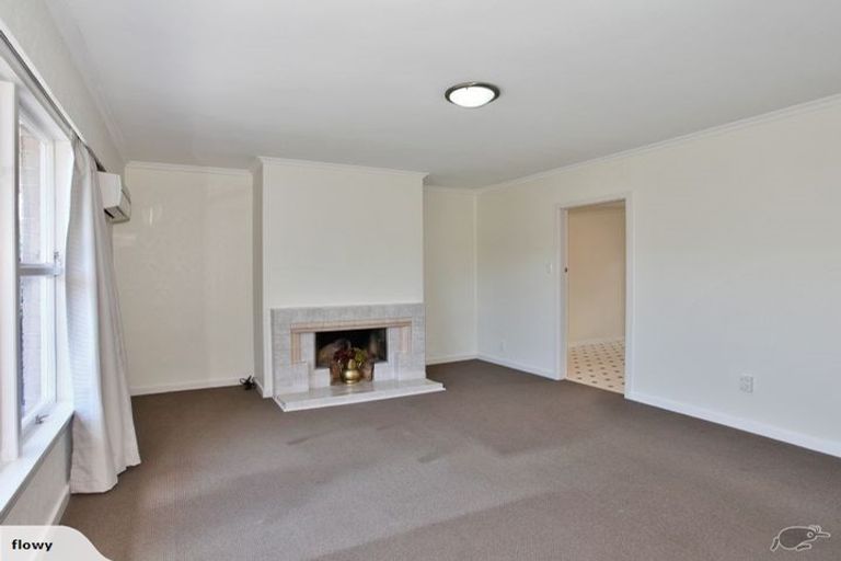 Photo of property in 2/18a Tomes Road, St Albans, Christchurch, 8052