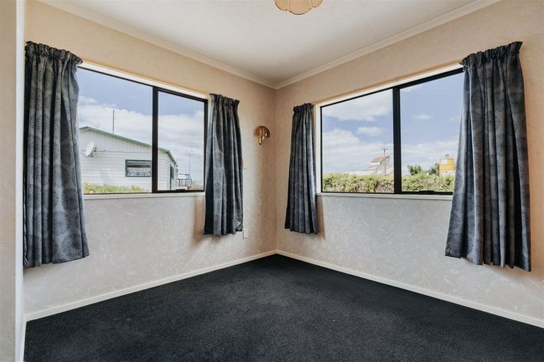 Photo of property in 49 Renfrew Street, Balclutha, 9230