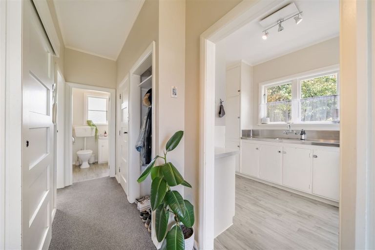 Photo of property in 4 Treadwell Street, Naenae, Lower Hutt, 5011