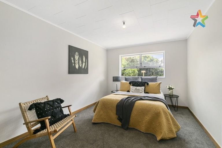 Photo of property in 13a Purser Grove, Fairfield, Lower Hutt, 5011