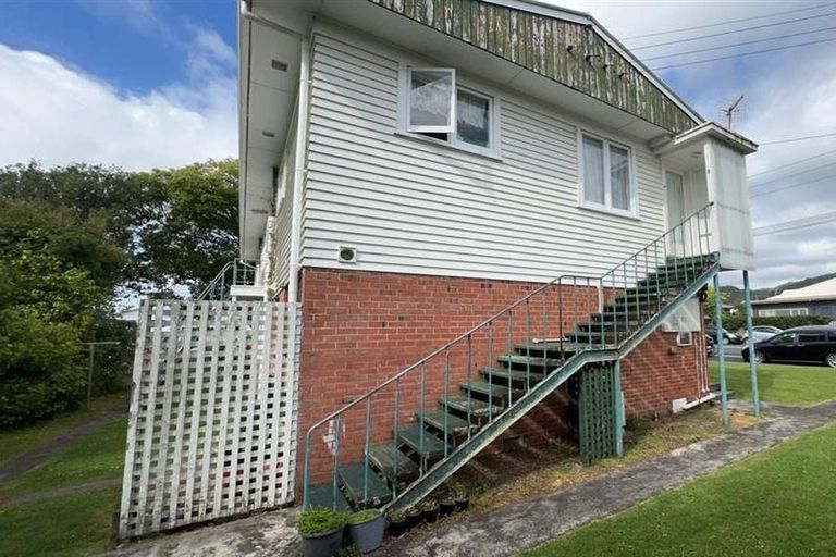 Photo of property in 1 Grey Street, Regent, Whangarei, 0112