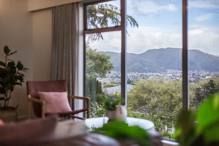 Photo of property in 3 Vista Grove, Kelson, Lower Hutt, 5010