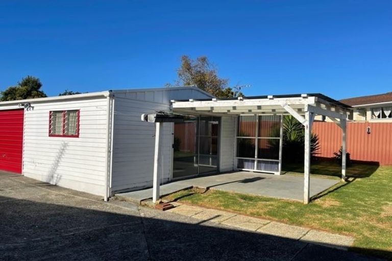 Photo of property in 20 Wordsworth Road, Manurewa, Auckland, 2102