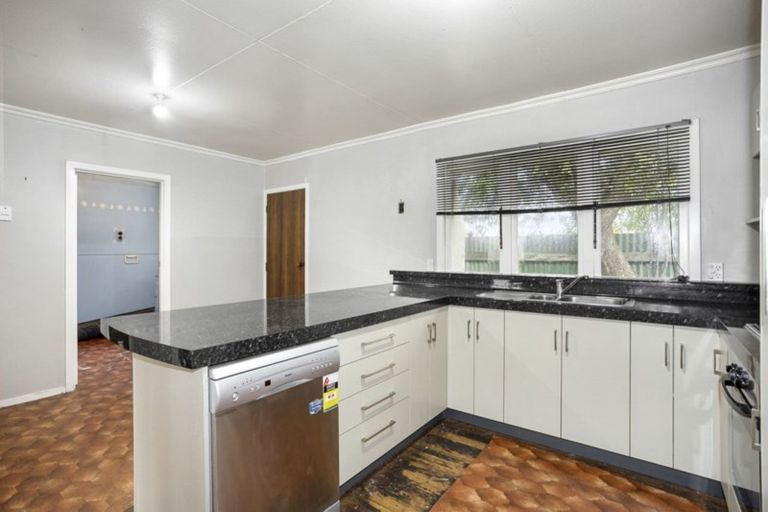 Photo of property in 37 Harvey Street, Grasmere, Invercargill, 9810