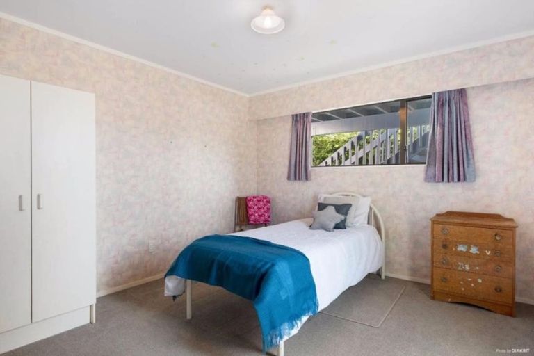 Photo of property in 338 Royal Road, Massey, Auckland, 0614