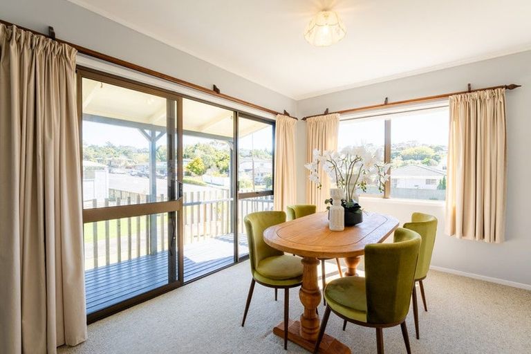 Photo of property in 71 Moore Street, Hillcrest, Auckland, 0627