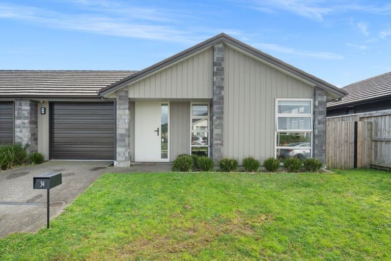 Photo of property in 34 Hills View Drive, Papamoa, 3118