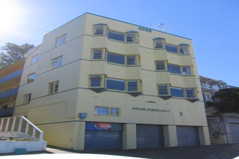 Photo of property in 28 Clifton Terrace, Kelburn, Wellington, 6012