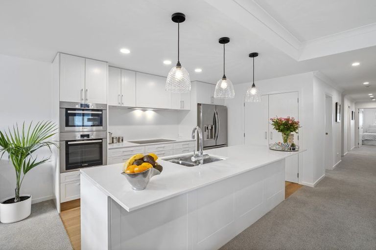 Photo of property in 20 Eaves Bush Parade, Orewa, 0931